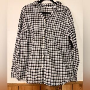 Liz Claiborne Black and White Plaid Button-Up Blouse